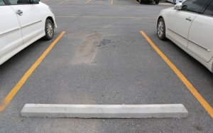 parking lot striping and marking in Central and South Florida